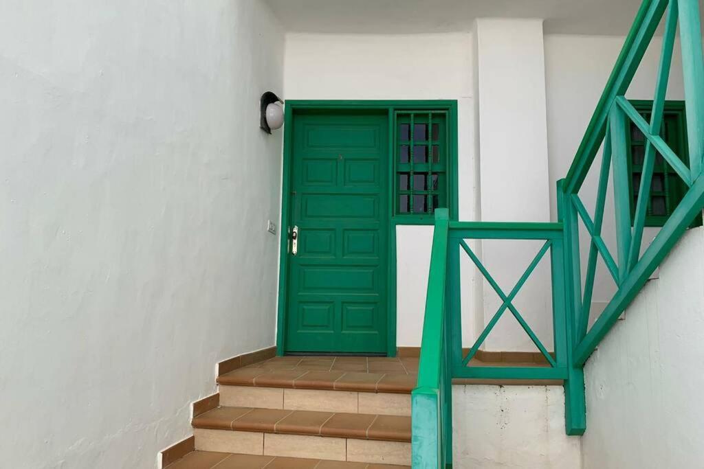 Apartamento Bastian Casas Verdes Costa Teguise Bagian luar foto