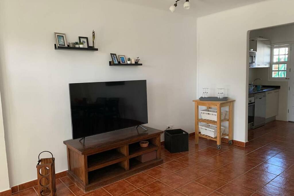 Apartamento Bastian Casas Verdes Costa Teguise Bagian luar foto
