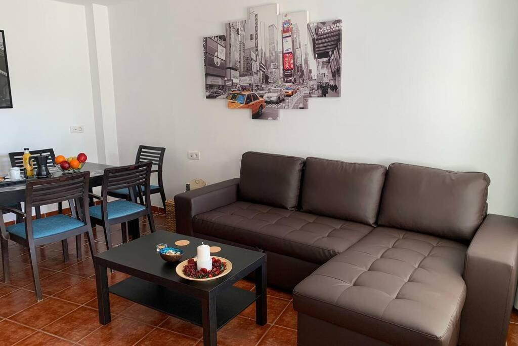 Apartamento Bastian Casas Verdes Costa Teguise Bagian luar foto